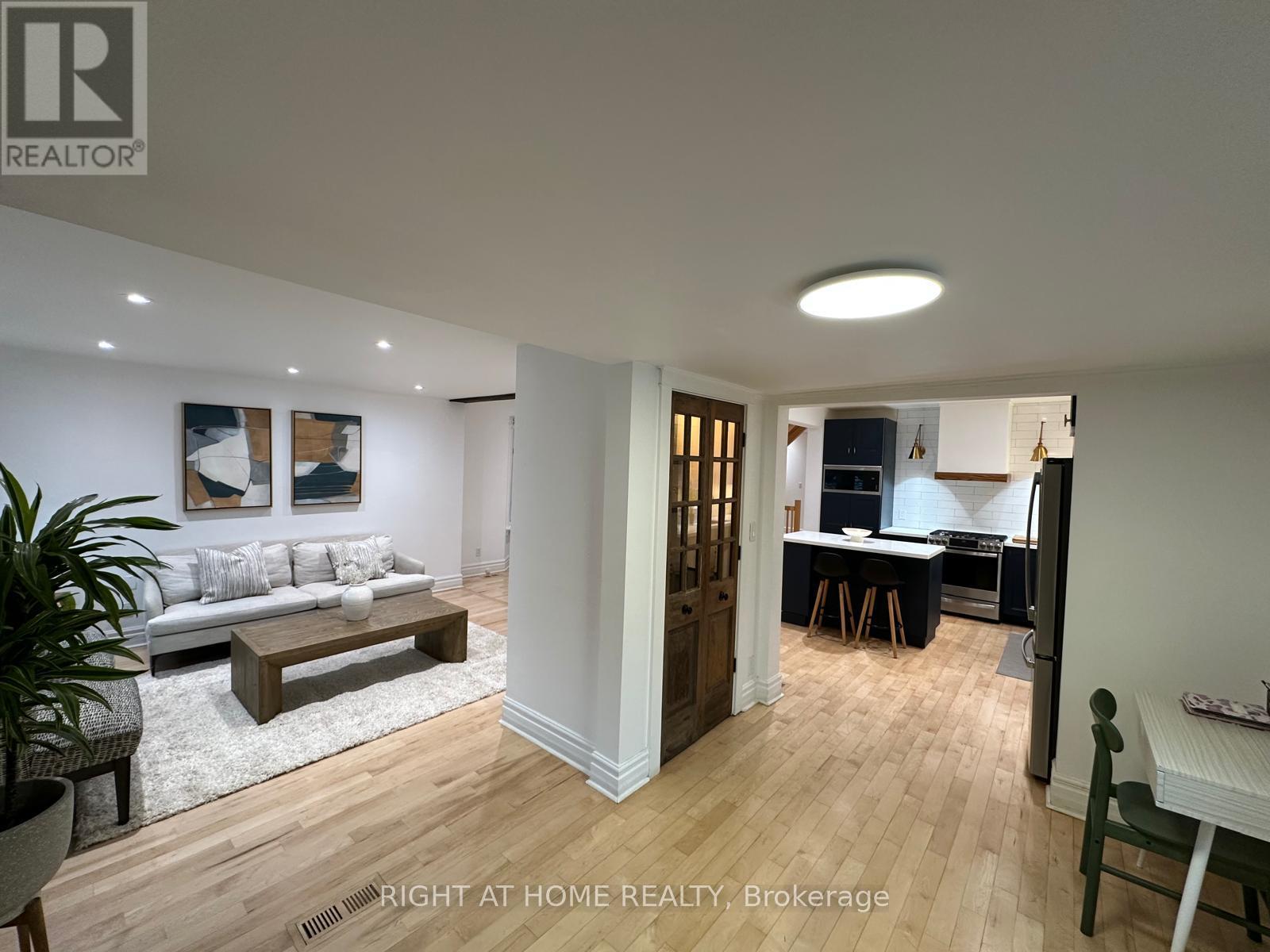 56 Thirty Third Street, Toronto, Ontario  M8W 3H3 - Photo 19 - W12176967