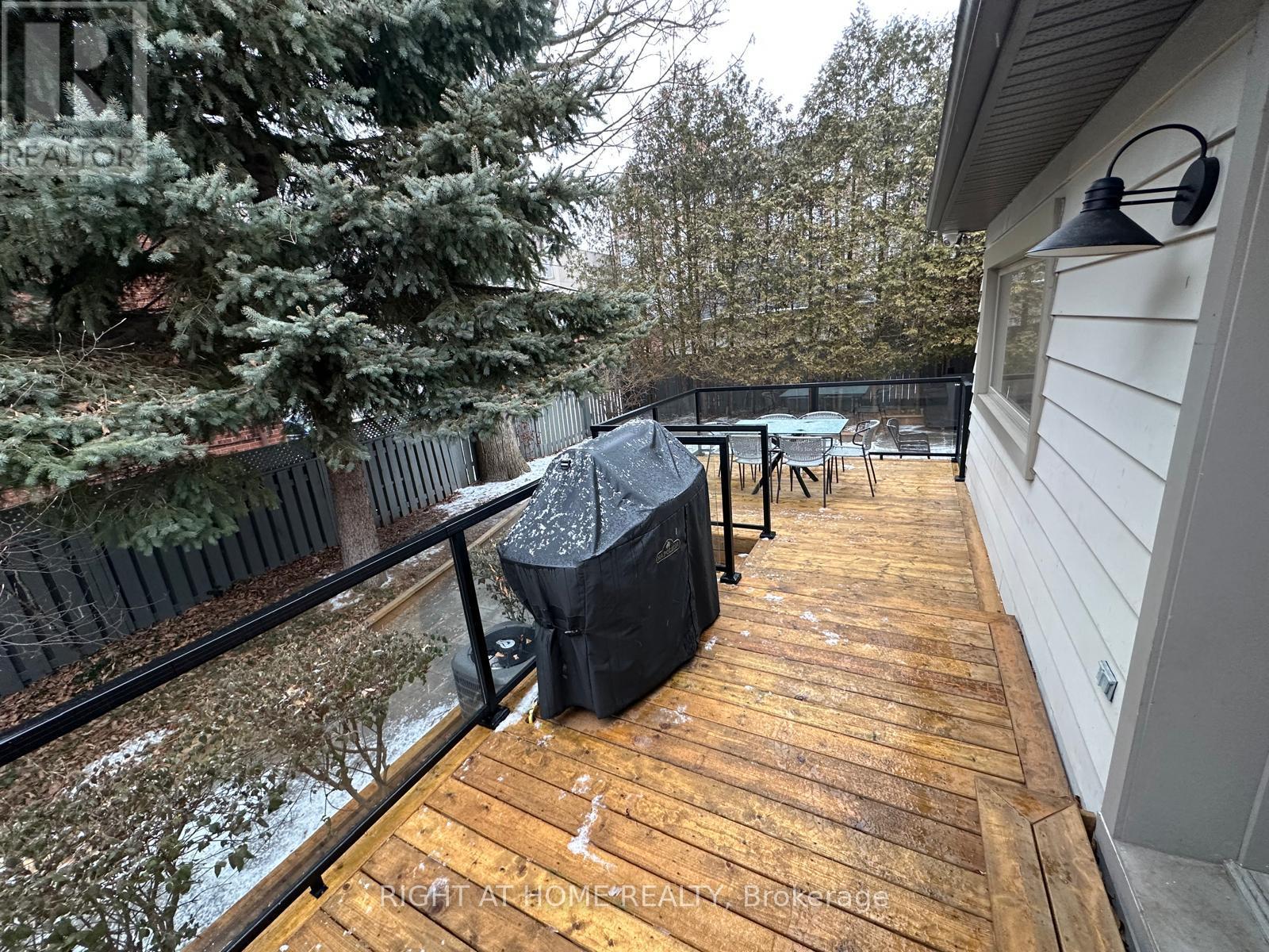 56 Thirty Third Street, Toronto, Ontario  M8W 3H3 - Photo 42 - W12176967