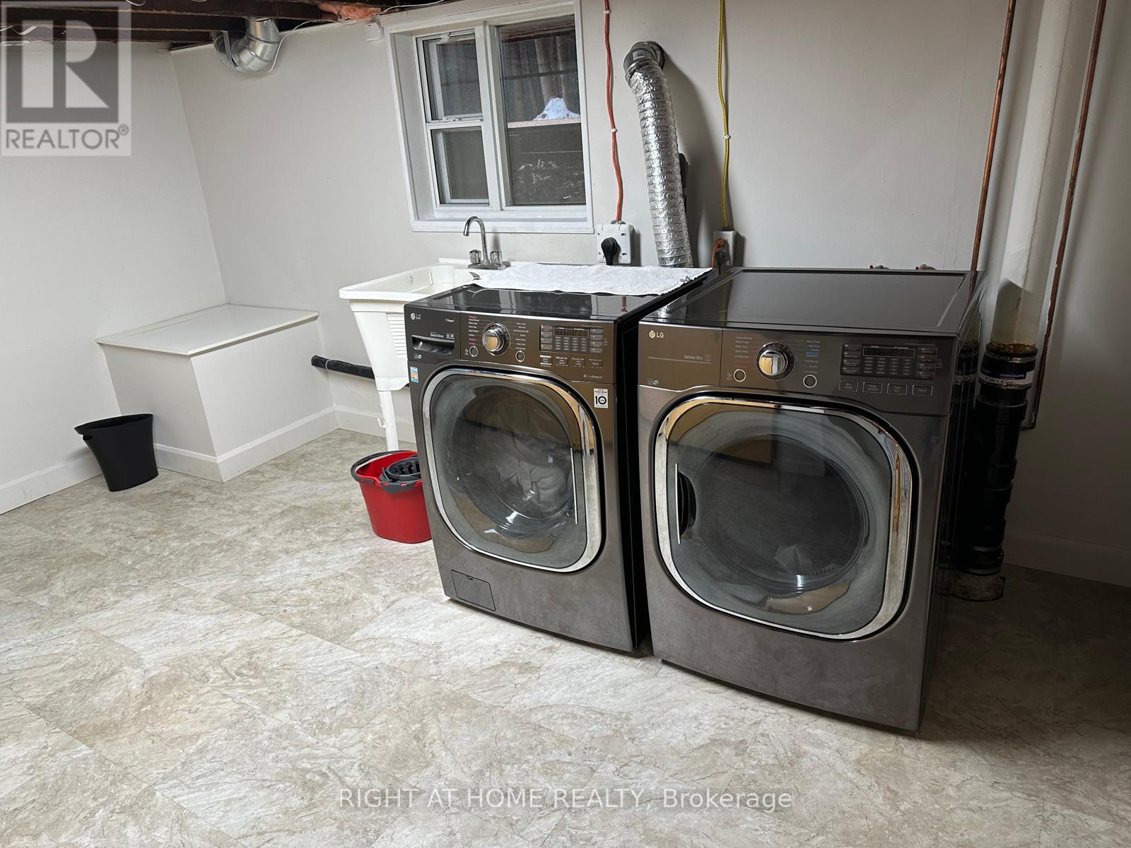 56 Thirty Third Street, Toronto, Ontario  M8W 3H3 - Photo 43 - W12176967