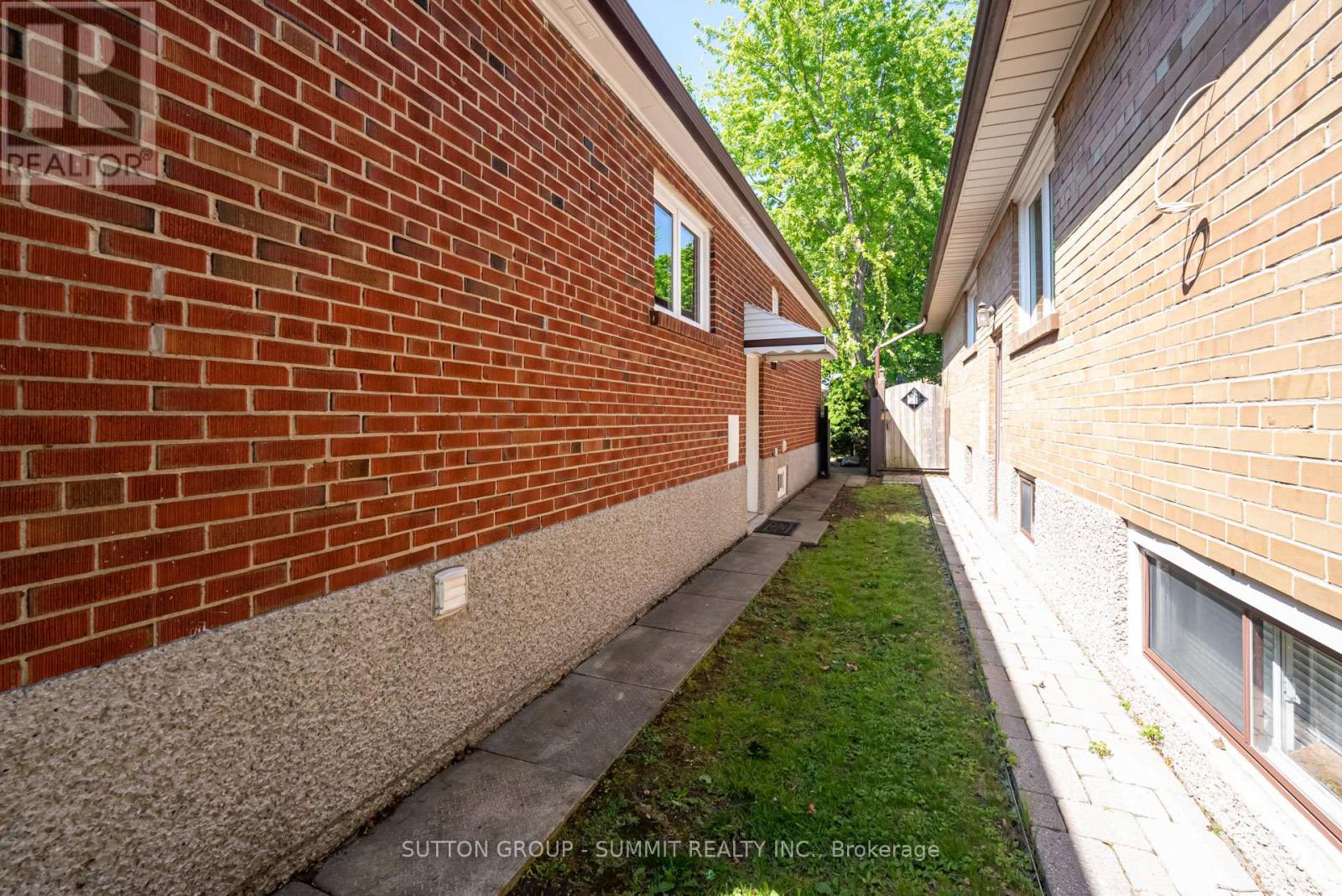 Property at 47 RAYSIDE DRIVE image 4