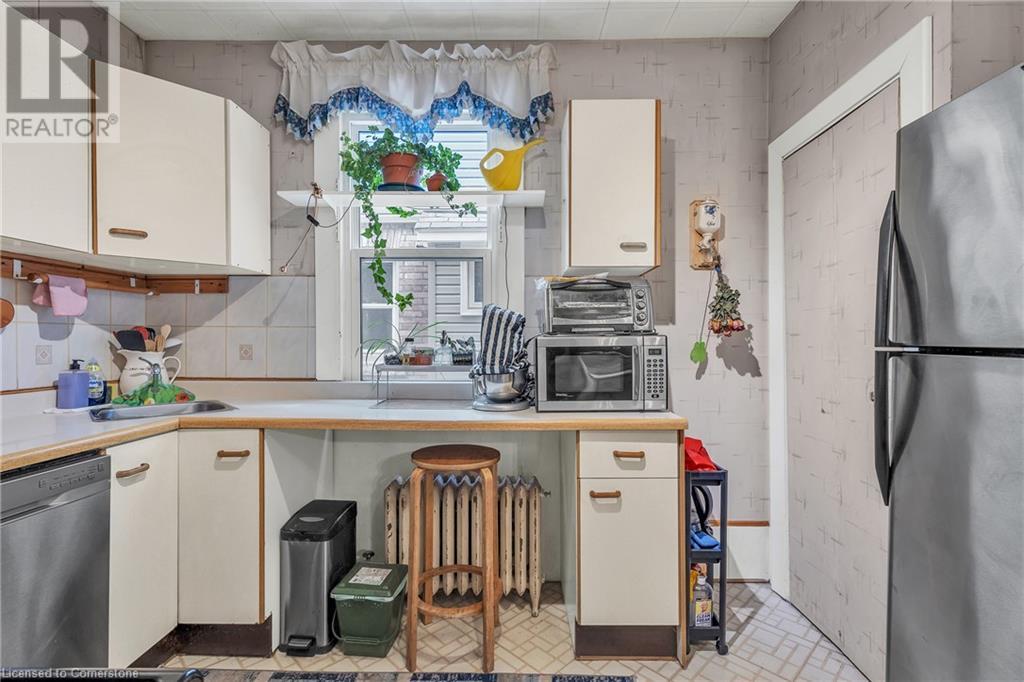 24 Burris Street, Hamilton, Ontario  L8M 2J2 - Photo 20 - 40733939