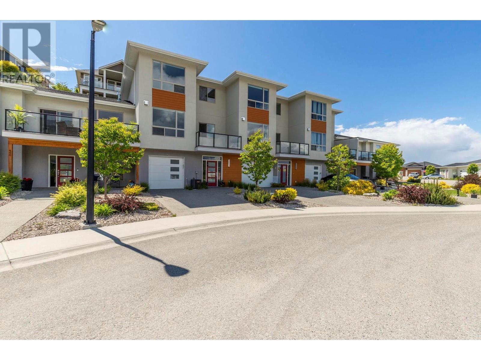 Property at 414 Dunbar Court image 2