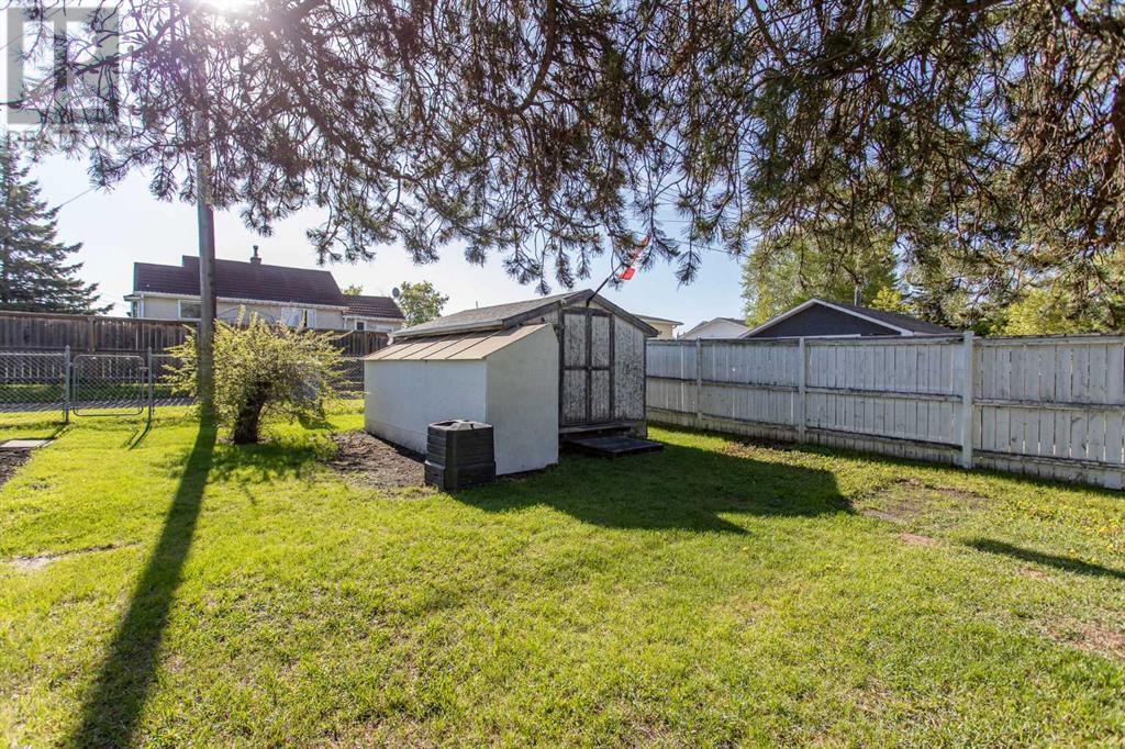 5617 58a Avenue, Red Deer, Alberta  T4V 4V5 - Photo 22 - A2220292