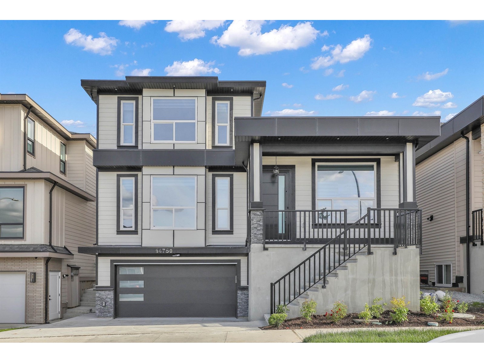 14750 62a Avenue, Surrey, British Columbia  V3S 6N4 - Photo 1 - R3007319
