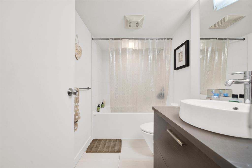 1509 13380 108 Avenue, Surrey, British Columbia  V3T 0E7 - Photo 13 - R3007670