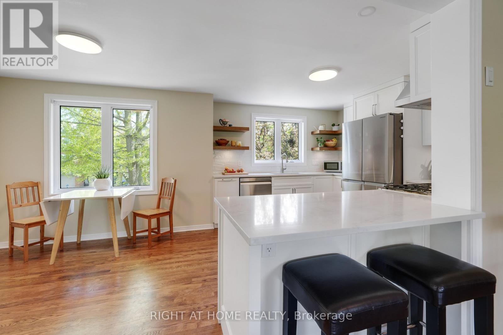 58 Arbordale Crescent, Ottawa, Ontario  K2G 5C9 - Photo 12 - X12177098