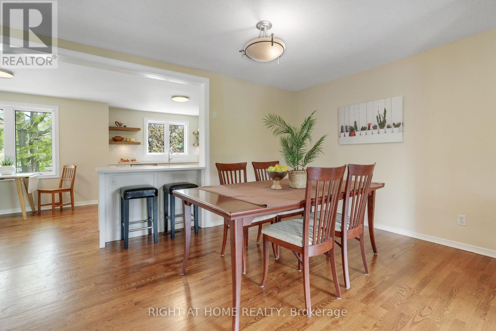 58 Arbordale Crescent, Ottawa, Ontario  K2G 5C9 - Photo 13 - X12177098
