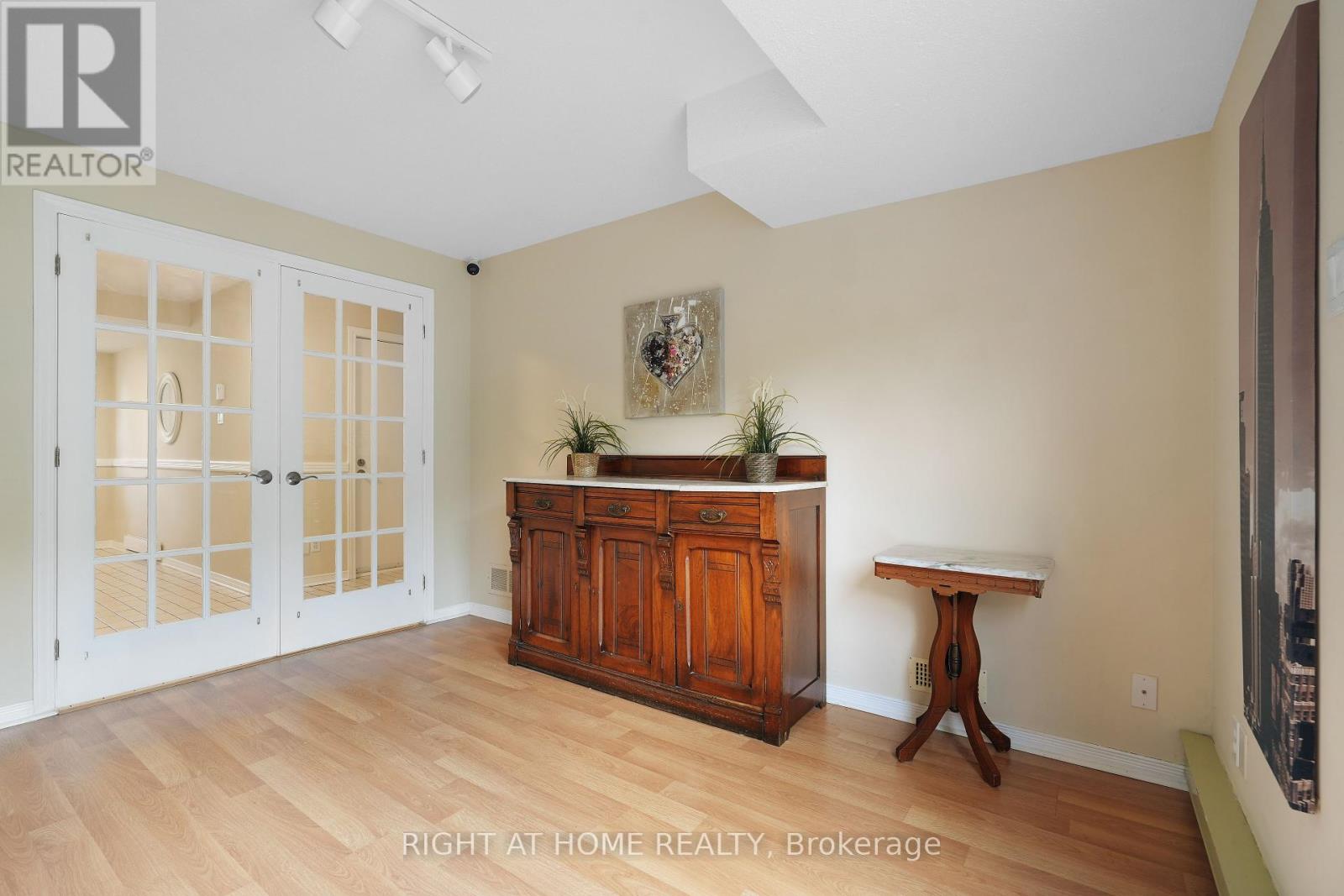 58 Arbordale Crescent, Ottawa, Ontario  K2G 5C9 - Photo 30 - X12177098