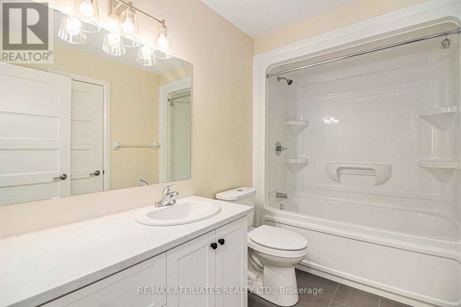 363 Voyageur Place, Russell, Ontario  K0A 1W0 - Photo 12 - X12177105