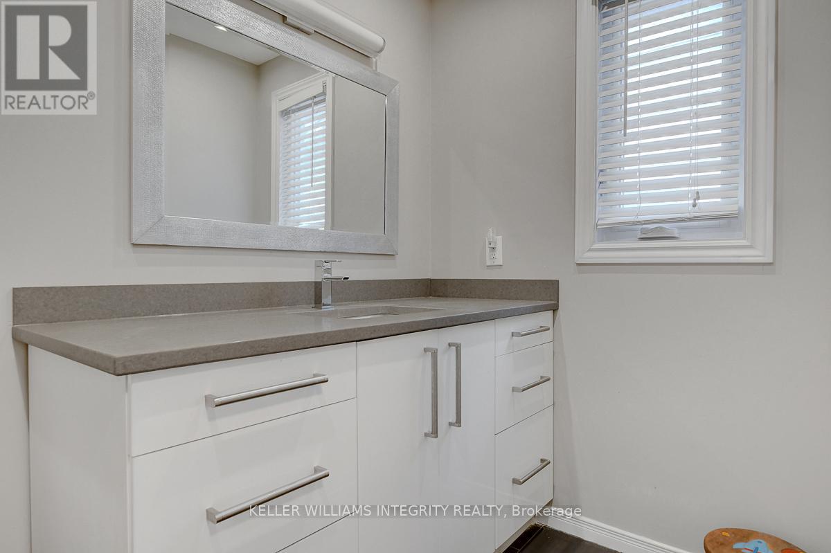 20 Bourne Street, Ottawa, Ontario  K2J 3C3 - Photo 30 - X12177147