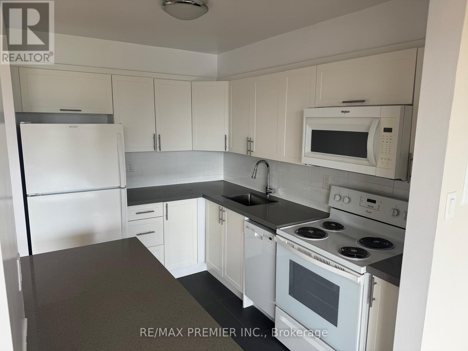 1010 - 666 Spadina Avenue, Toronto, Ontario  M5S 2H8 - Photo 13 - C12176342