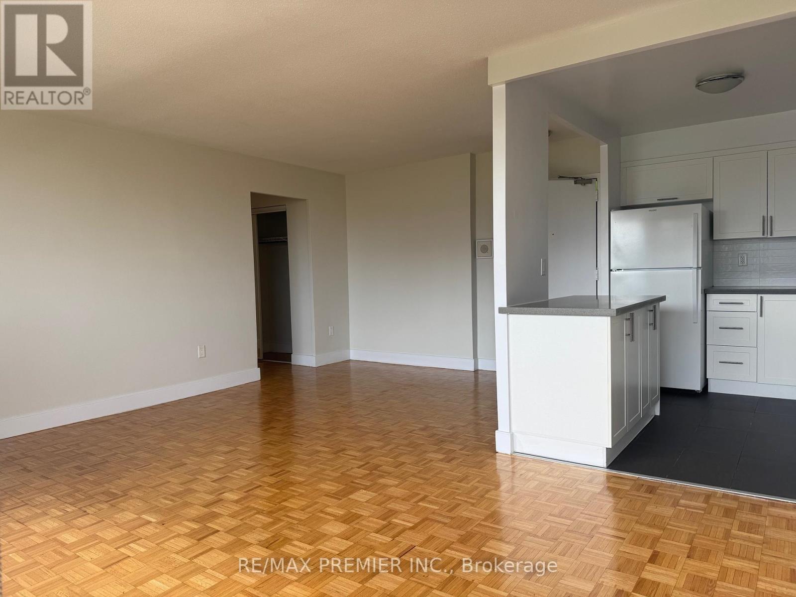 1010 - 666 Spadina Avenue, Toronto, Ontario  M5S 2H8 - Photo 14 - C12176342