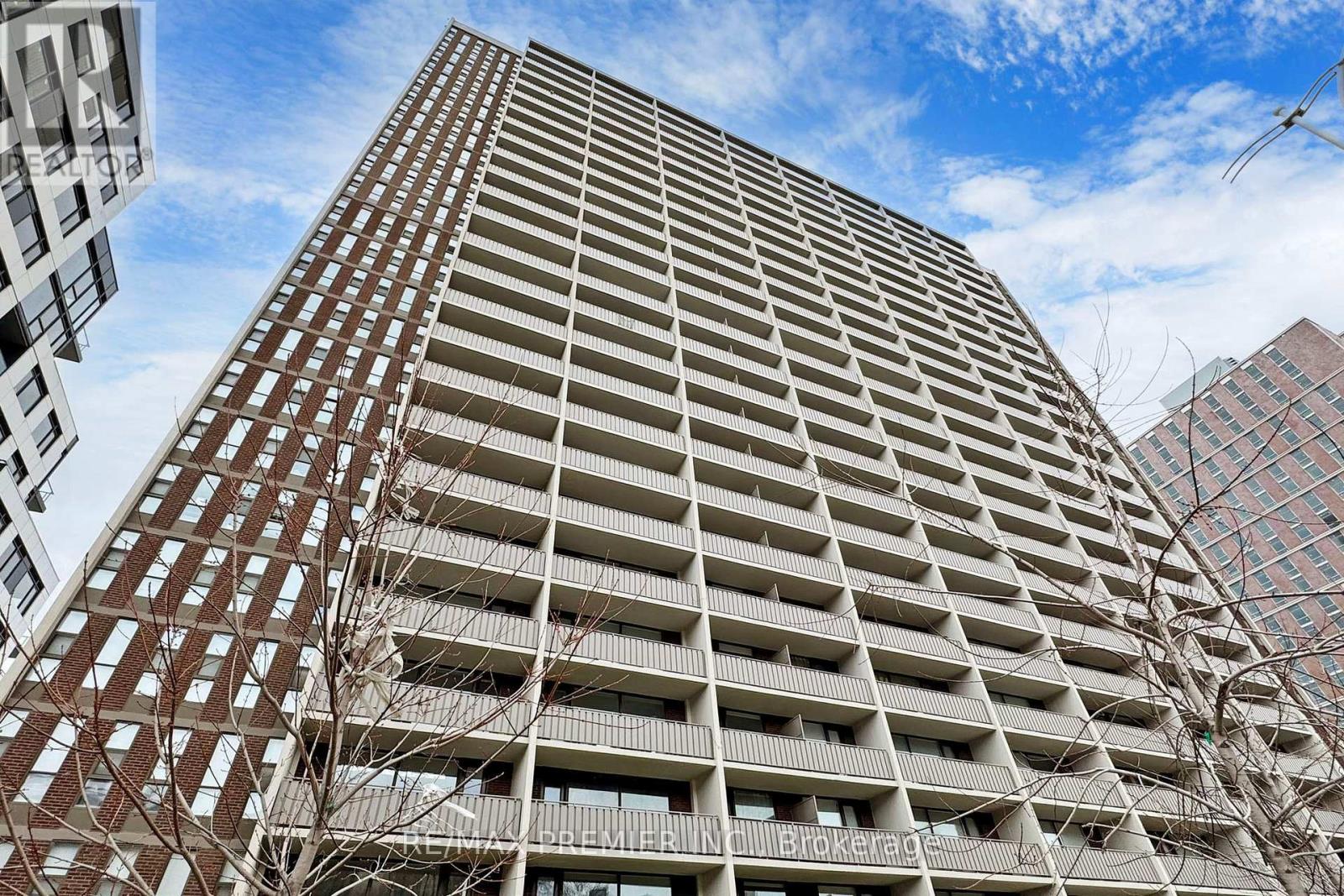 804 - 666 SPADINA AVENUE, Toronto, Ontario