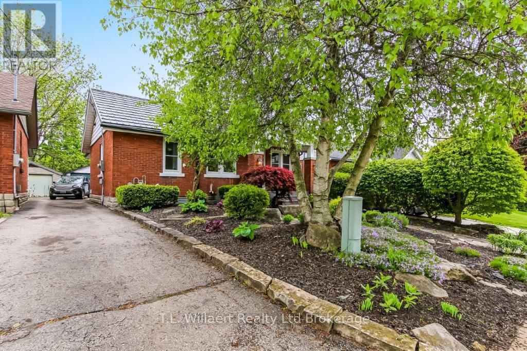258 GRAHAM STREET, Woodstock, Ontario