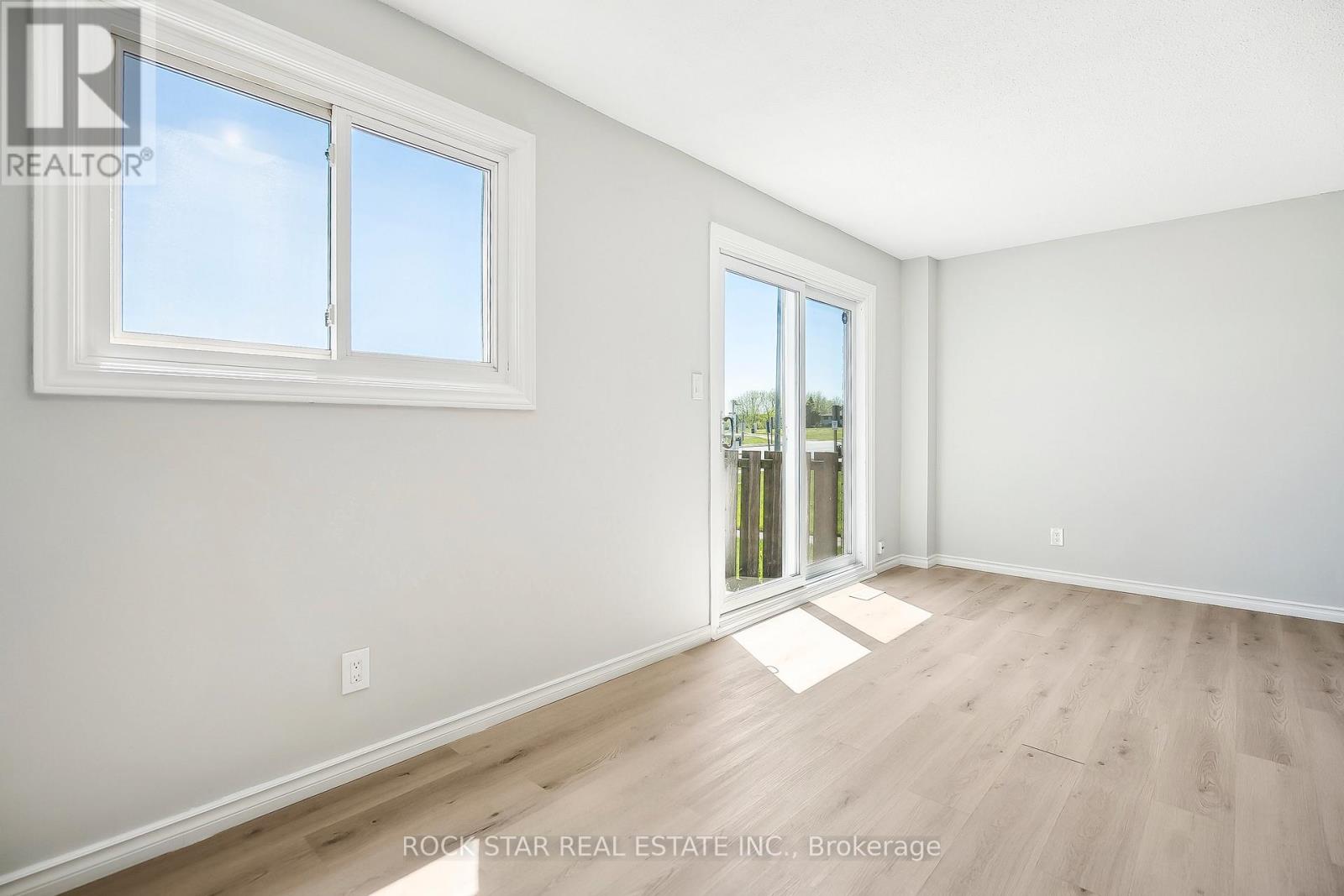 50 - 1420 Garth Street, Hamilton, Ontario  L9B 1R6 - Photo 5 - X12176677