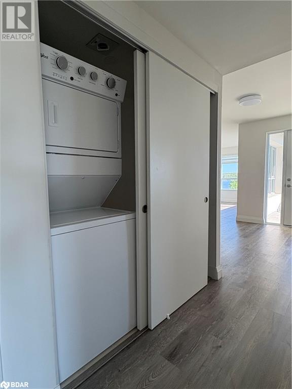 58 Lakeside Terrace Terrace Unit# 807, Barrie, Ontario  L4M 0L5 - Photo 14 - 40733239