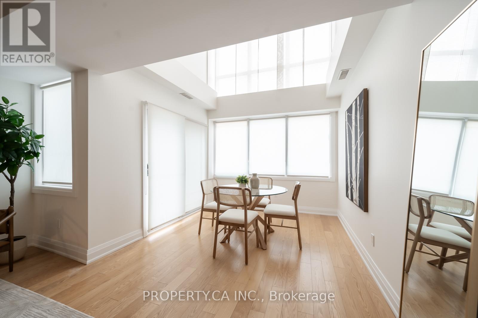 1 - 473 Dupont Street, Toronto, Ontario  M6G 1Y6 - Photo 4 - C12177040
