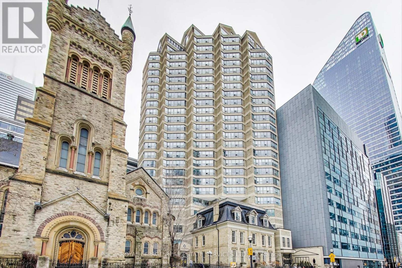 1005 - 71 SIMCOE STREET, Toronto, Ontario