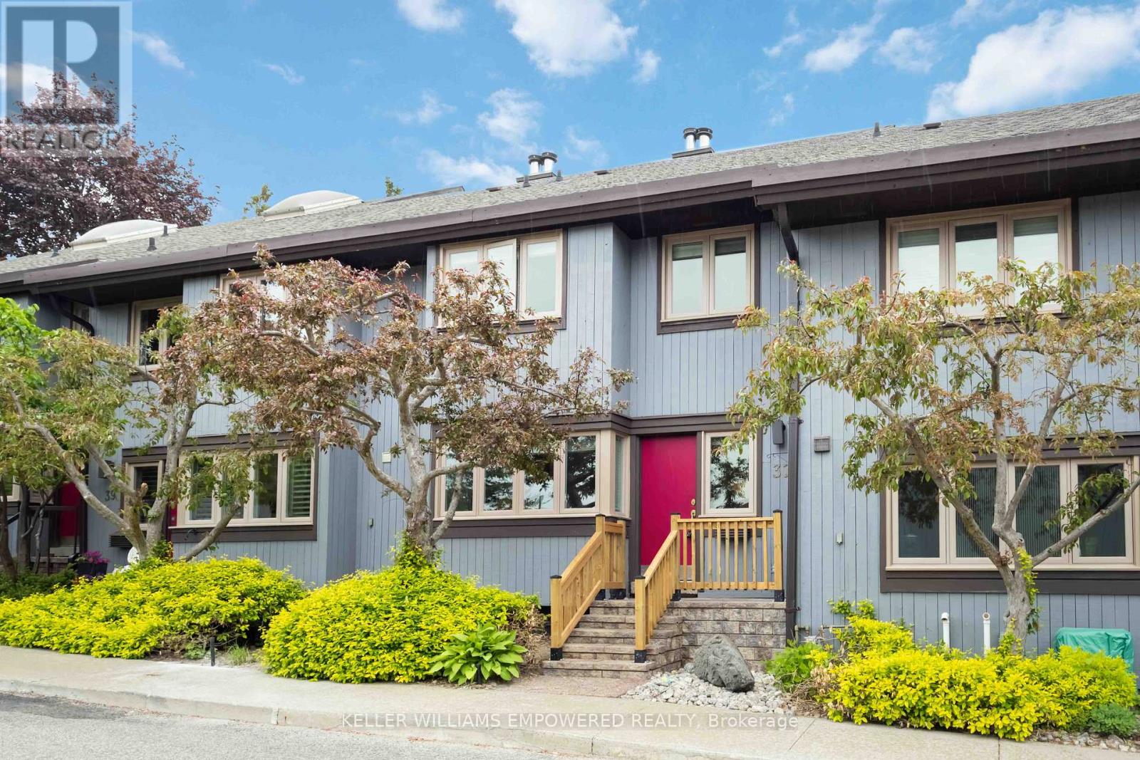 Property at 37 RAINBOW CREEKWAY image 2