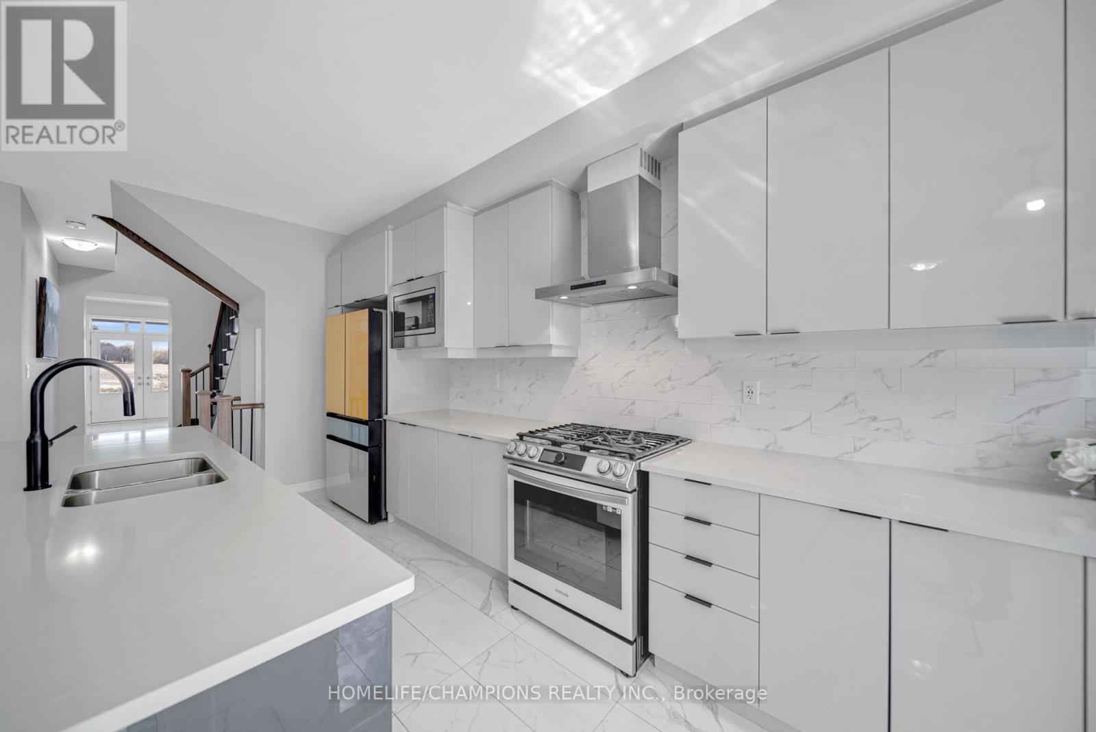 1437 Kerrydale Avenue, Pickering, Ontario  L1X 0M9 - Photo 13 - E12177059