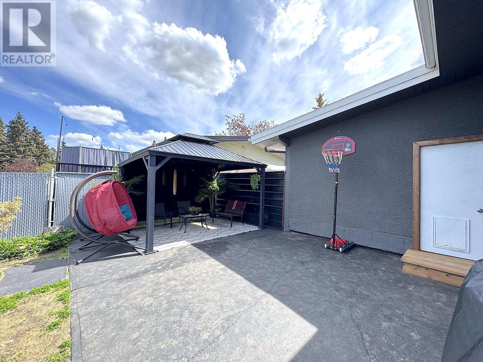 9516 113 Avenue, Fort St. John, British Columbia  V1J 2W9 - Photo 30 - R3007740
