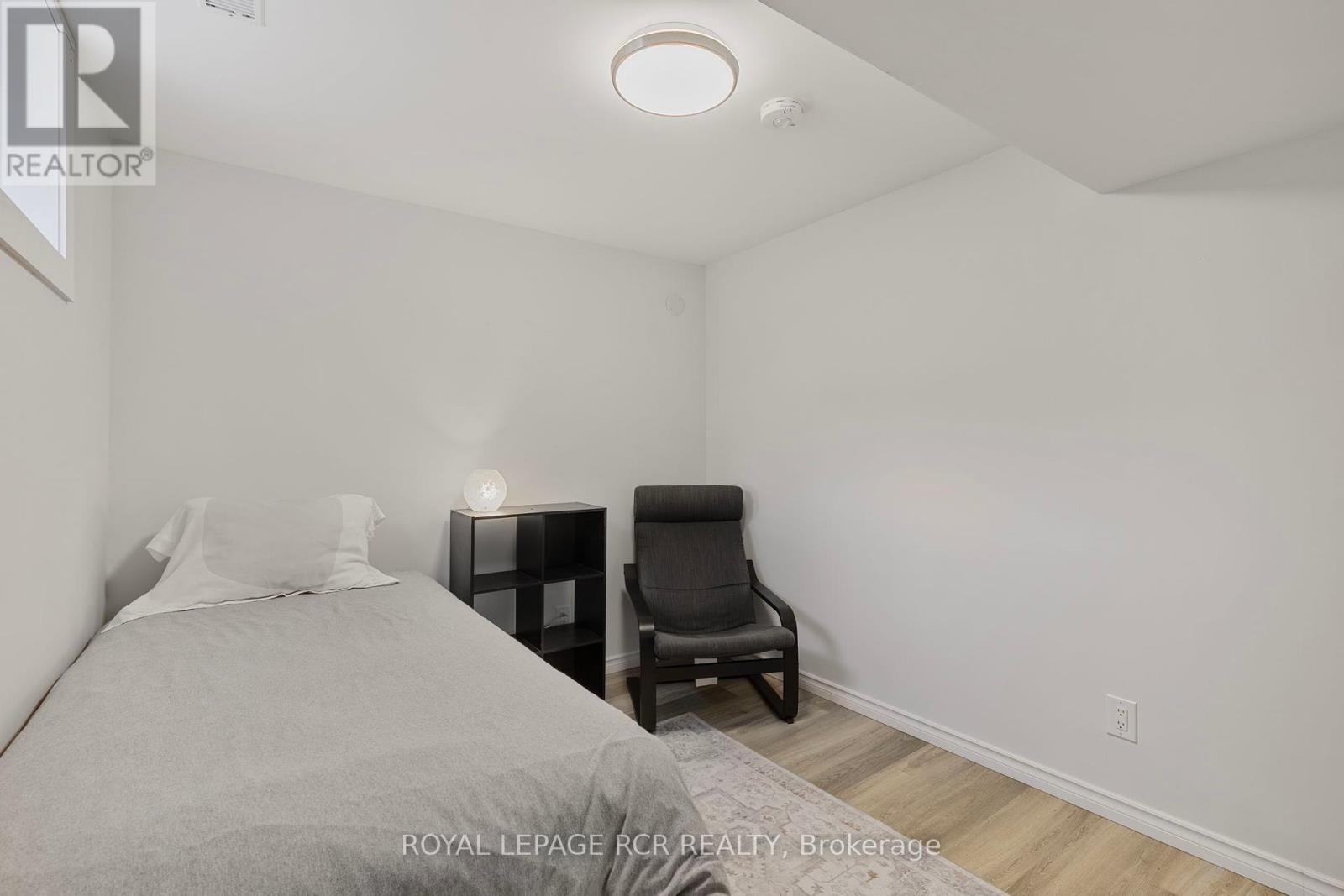 99 Thornton Avenue, Bradford West Gwillimbury, Ontario  L3Z 1N3 - Photo 40 - N12177021