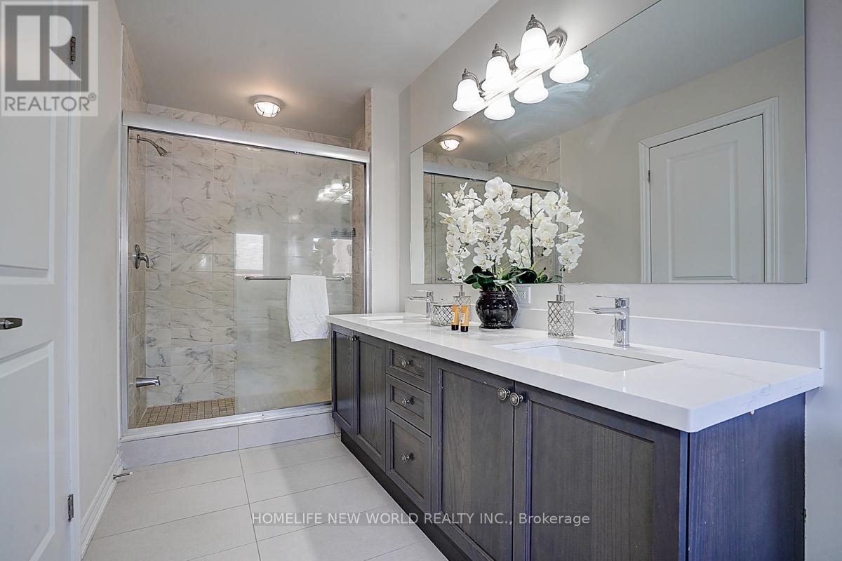 64 Walter Proctor Road, East Gwillimbury, Ontario  L9N 0P1 - Photo 30 - N12177128