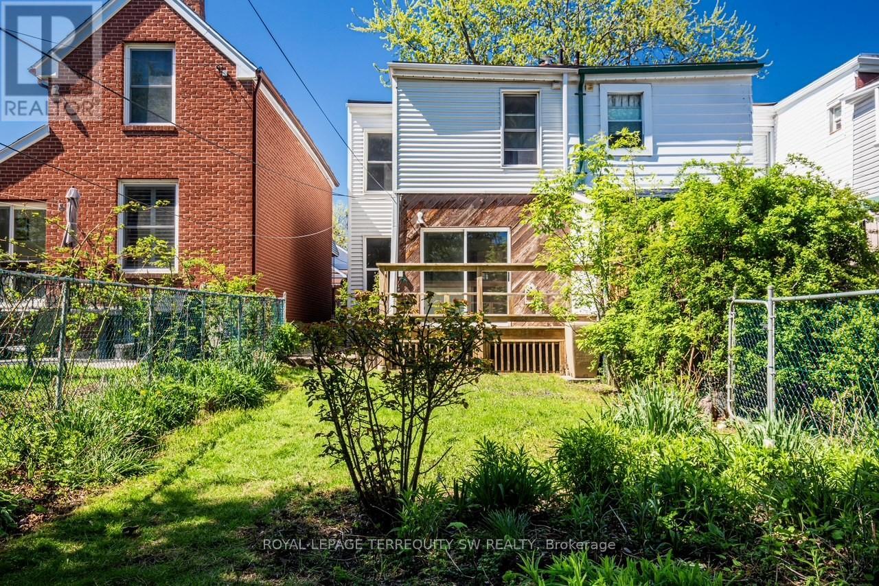 59 Vanevery Street, Toronto, Ontario  M8V 1Y5 - Photo 16 - W12176092