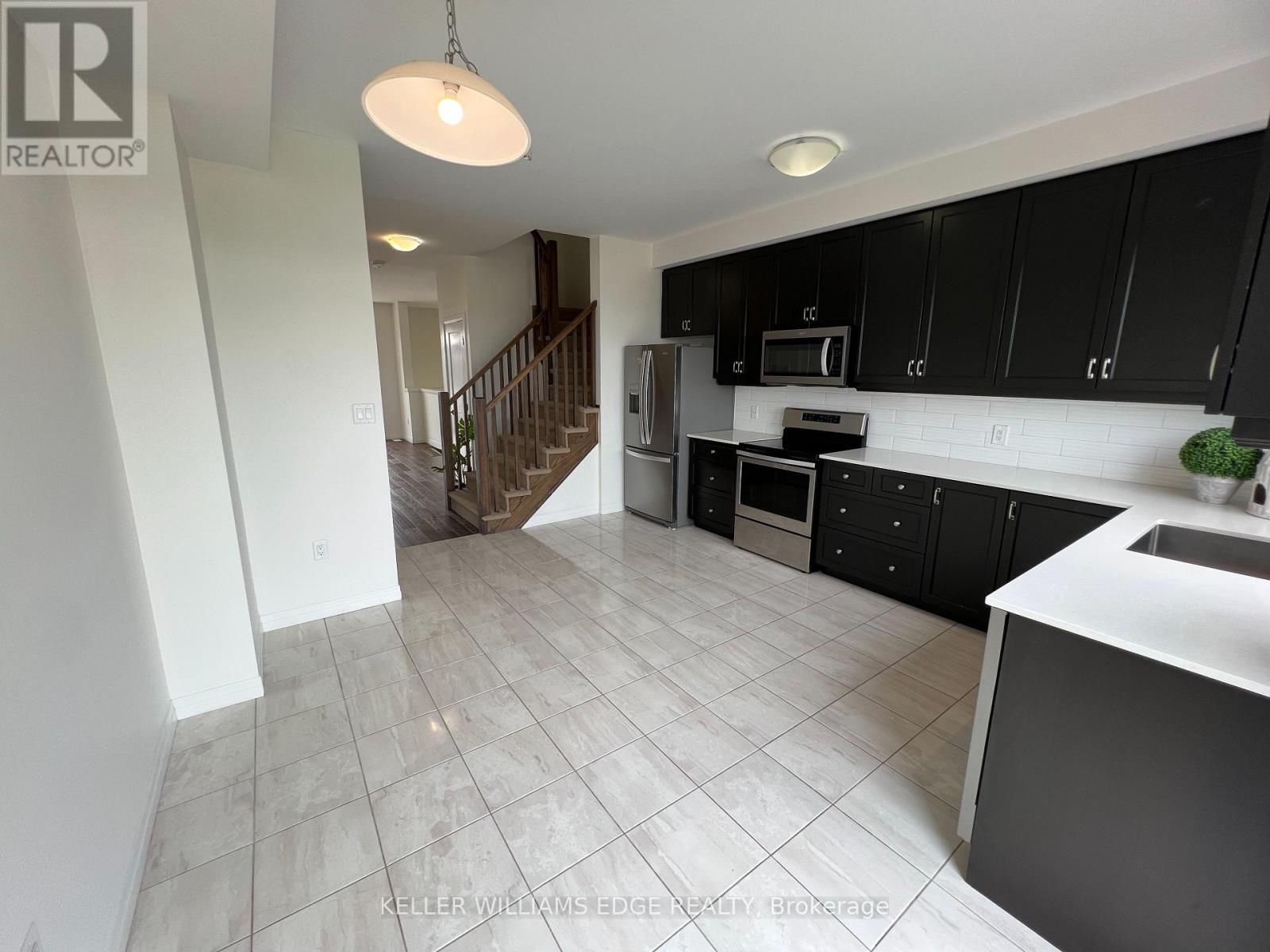 197 - 30 Time Square Boulevard, Hamilton, Ontario  L8J 0L8 - Photo 15 - X12169634