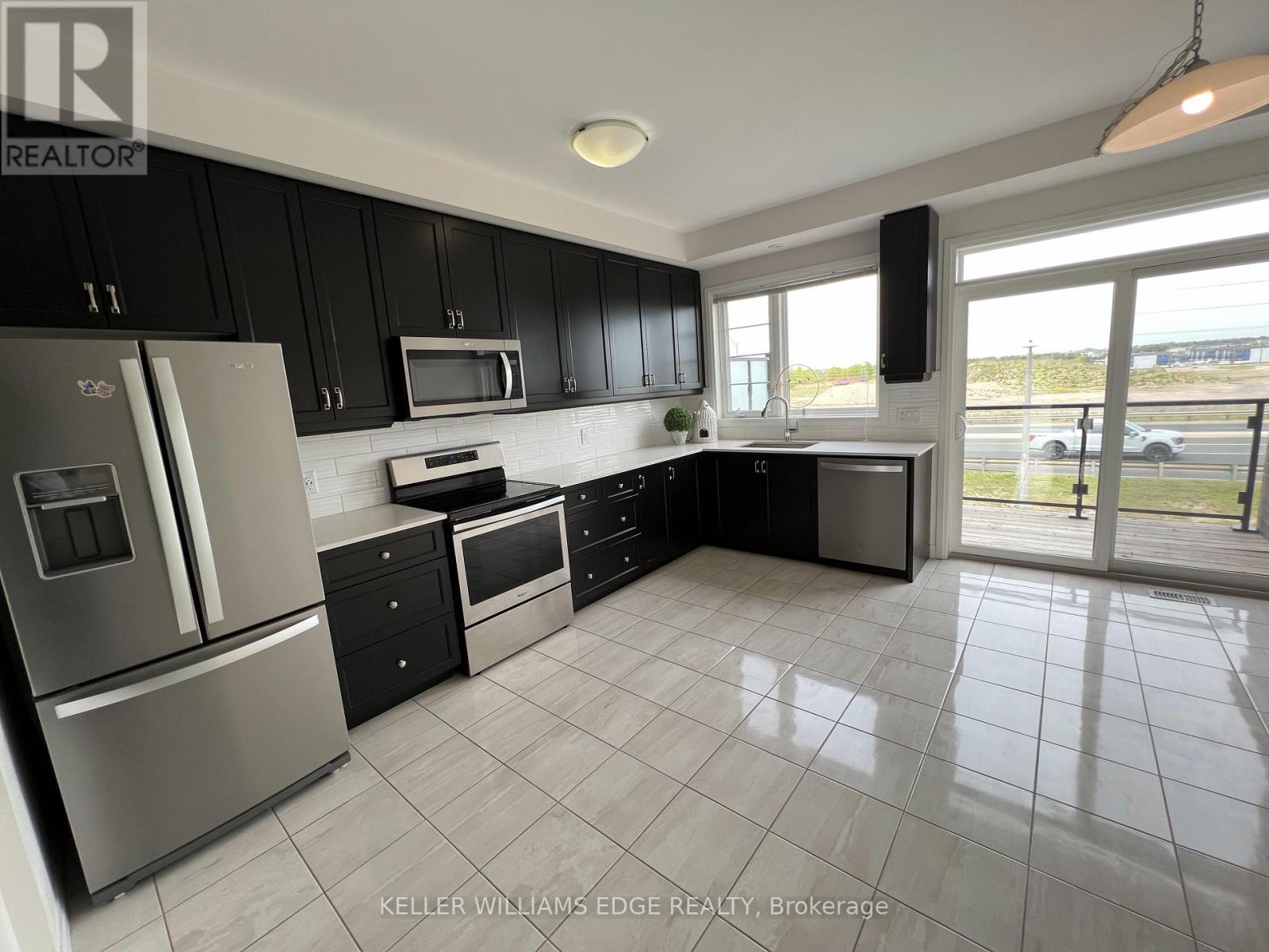 197 - 30 Time Square Boulevard, Hamilton, Ontario  L8J 0L8 - Photo 9 - X12169634