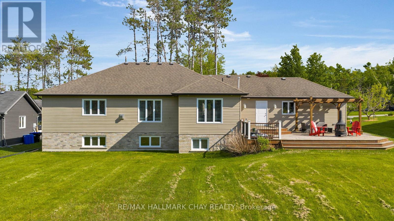2052 Marchmont Road, Severn, Ontario  L3V 6H2 - Photo 23 - S12177146