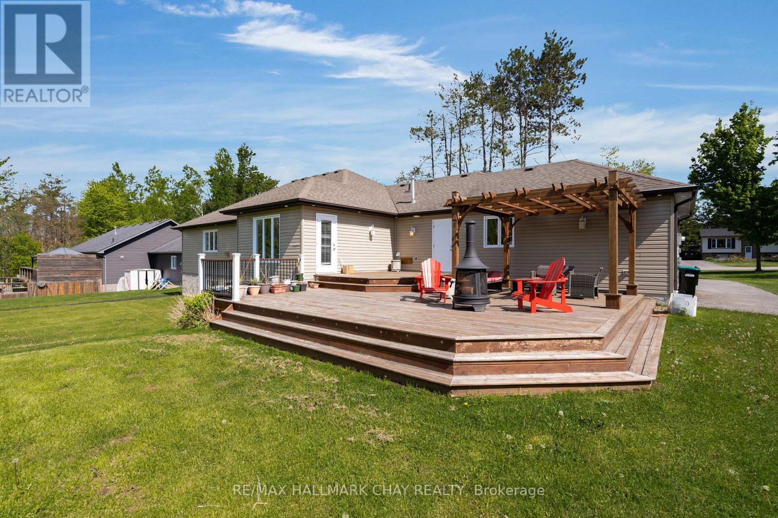 2052 Marchmont Road, Severn, Ontario  L3V 6H2 - Photo 24 - S12177146