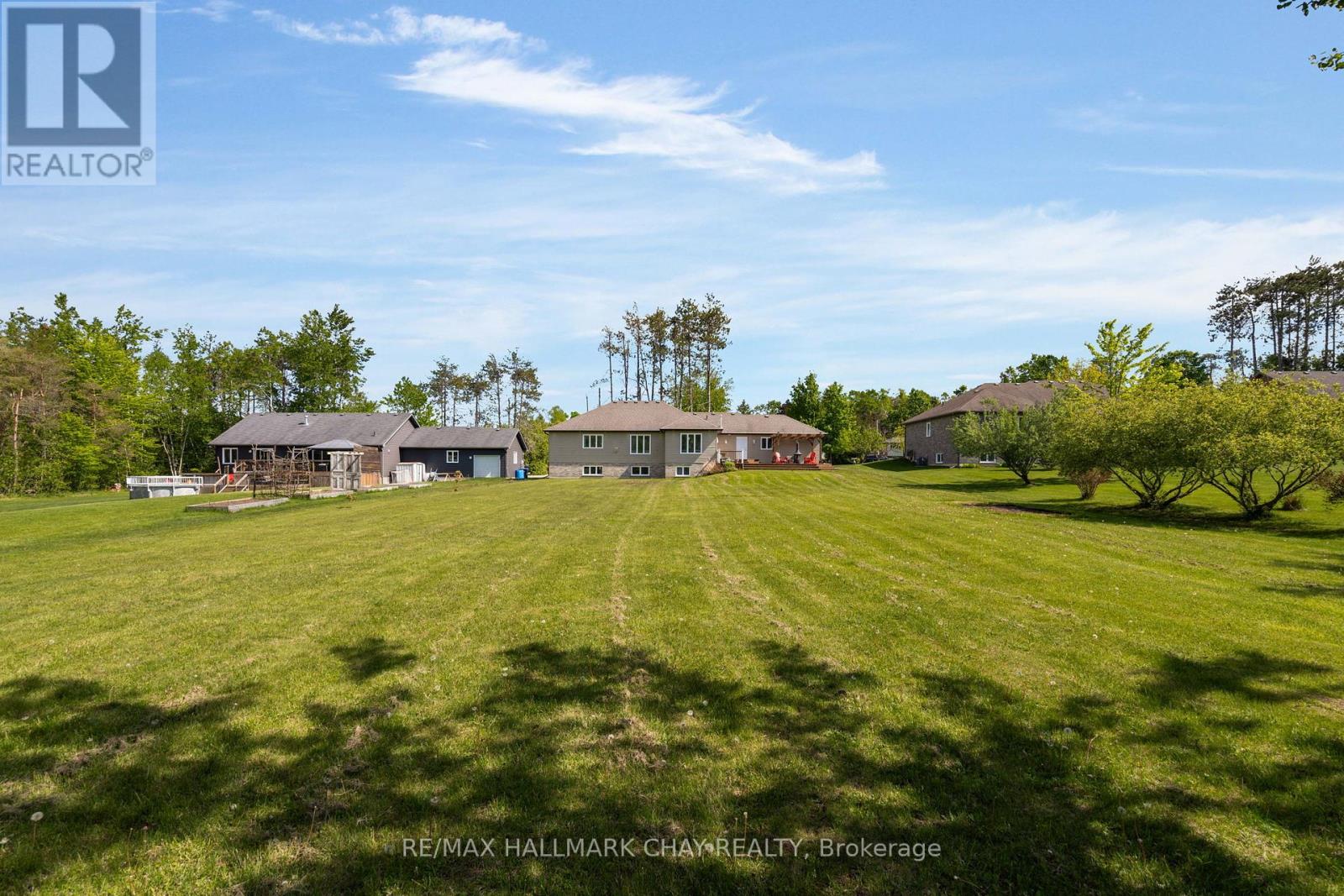 2052 Marchmont Road, Severn, Ontario  L3V 6H2 - Photo 25 - S12177146