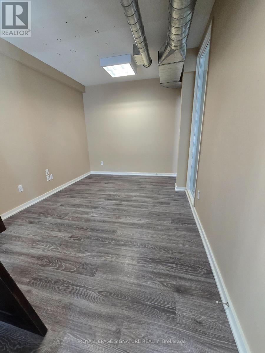 Suite 1 - 126 Trafalgar Road, Oakville, Ontario  L6J 3G5 - Photo 15 - W12177026