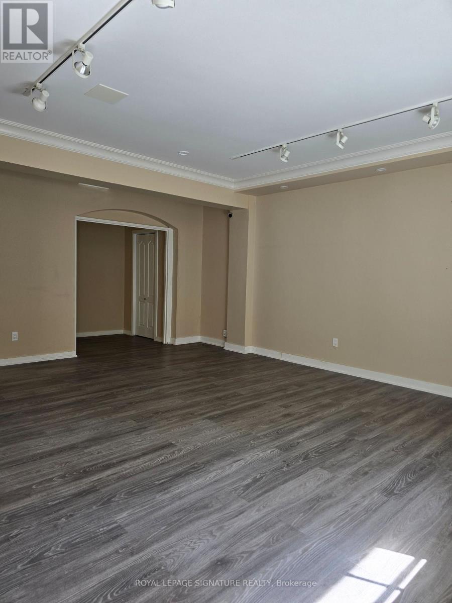 Suite 1 - 126 Trafalgar Road, Oakville, Ontario  L6J 3G5 - Photo 5 - W12177026