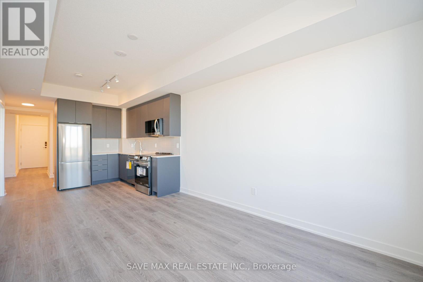 421 - 225 Malta Avenue, Brampton, Ontario  L6Y 6L6 - Photo 10 - W12177131