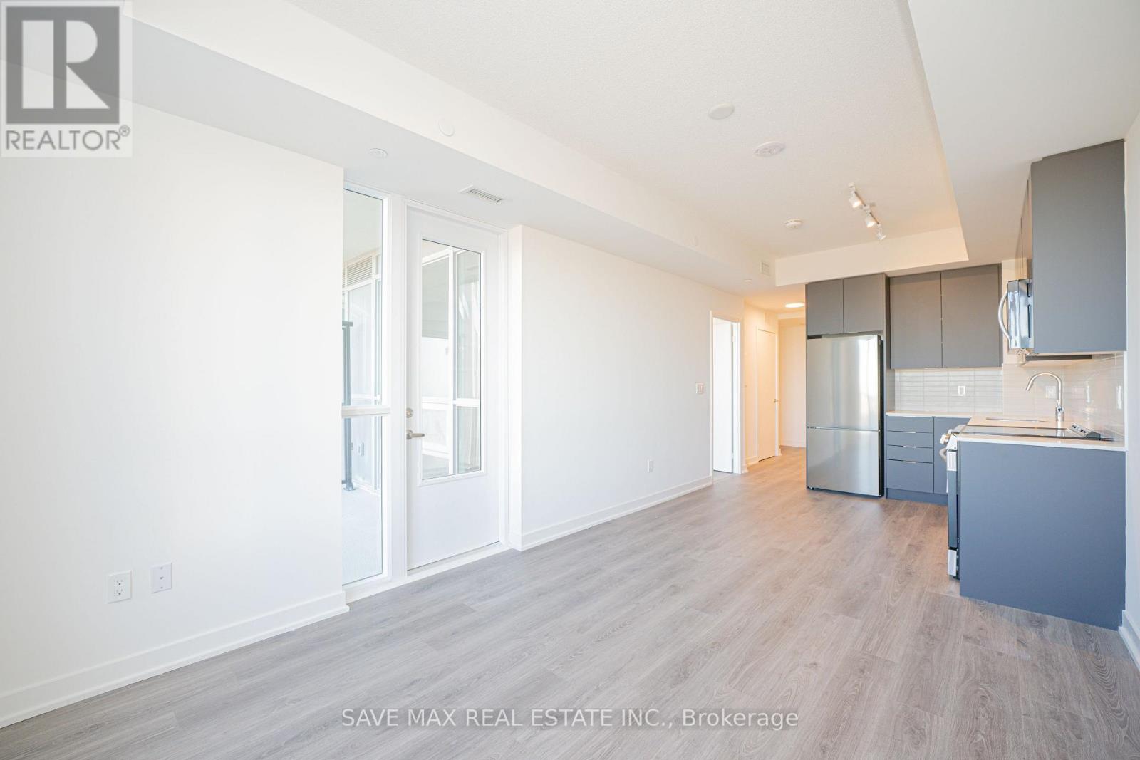 421 - 225 Malta Avenue, Brampton, Ontario  L6Y 6L6 - Photo 11 - W12177131
