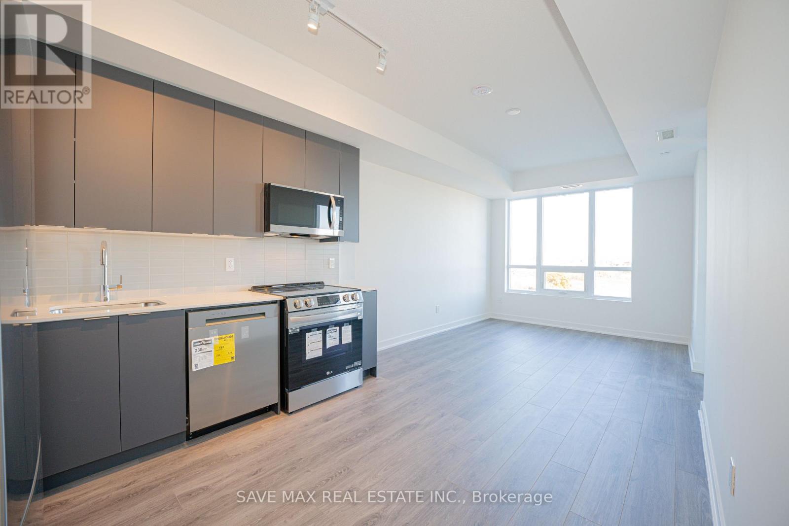 421 - 225 Malta Avenue, Brampton, Ontario  L6Y 6L6 - Photo 8 - W12177131