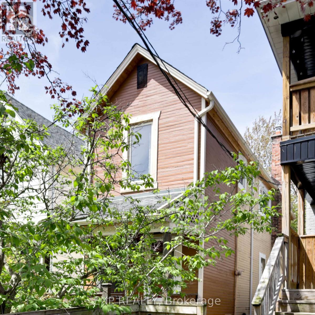 Property at 32 COLUMBUS AVENUE image 2
