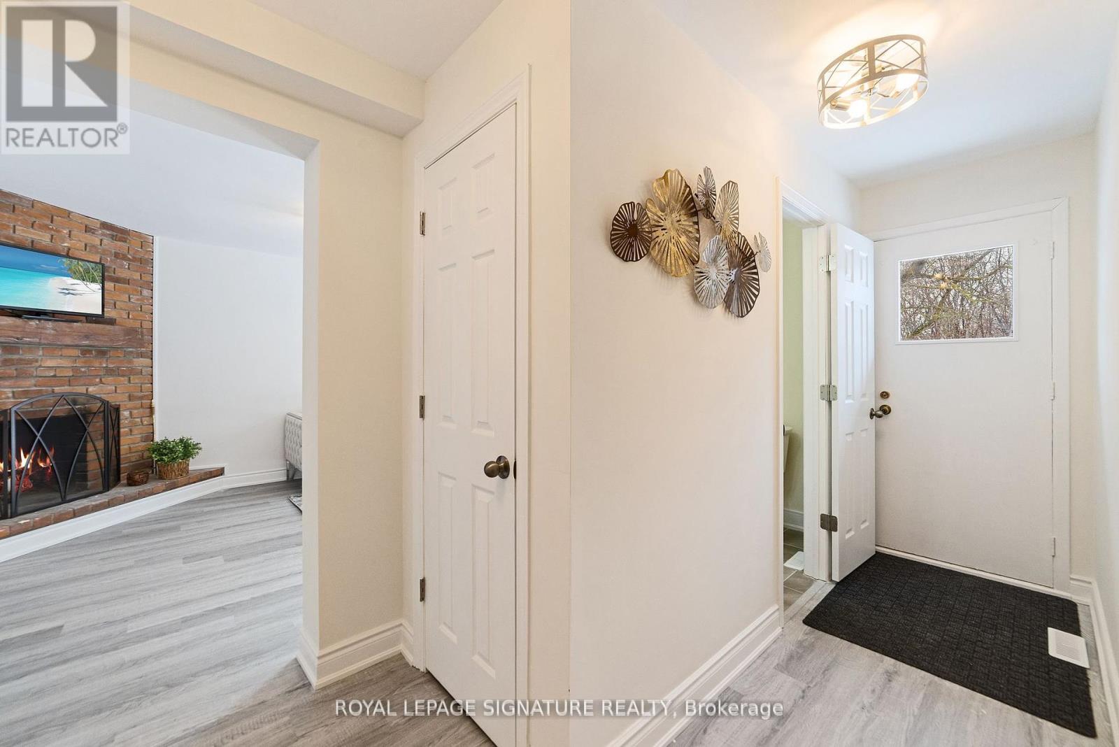 11 Kirkland Road, Brampton, Ontario  L6V 2W5 - Photo 10 - W12177142