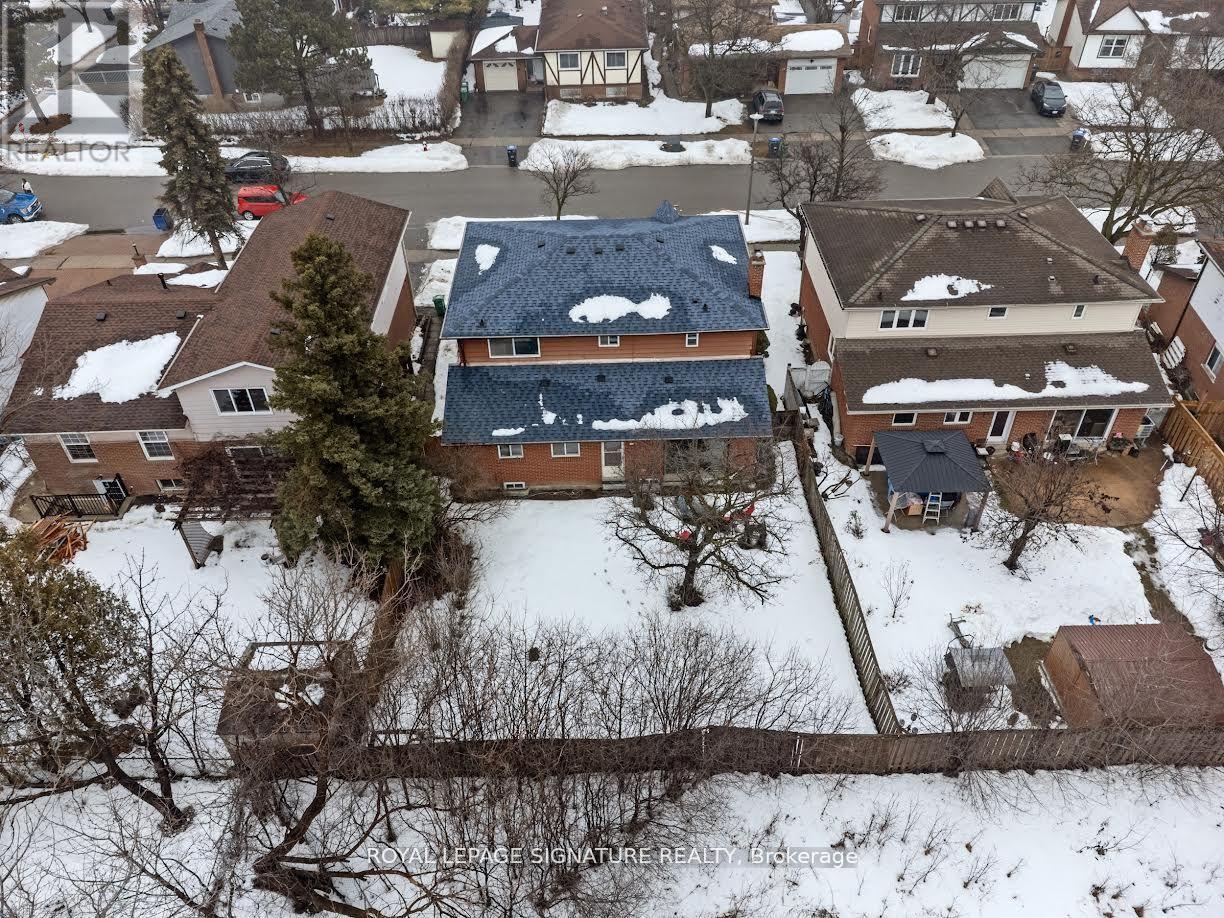 11 Kirkland Road, Brampton, Ontario  L6V 2W5 - Photo 19 - W12177142