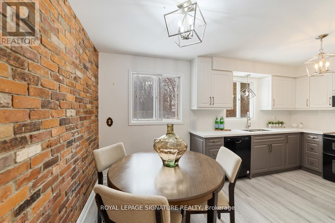 11 Kirkland Road, Brampton, Ontario  L6V 2W5 - Photo 8 - W12177142