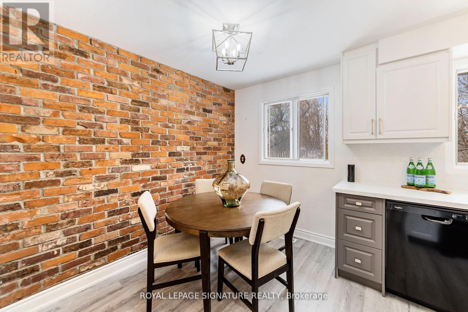 11 Kirkland Road, Brampton, Ontario  L6V 2W5 - Photo 9 - W12177142