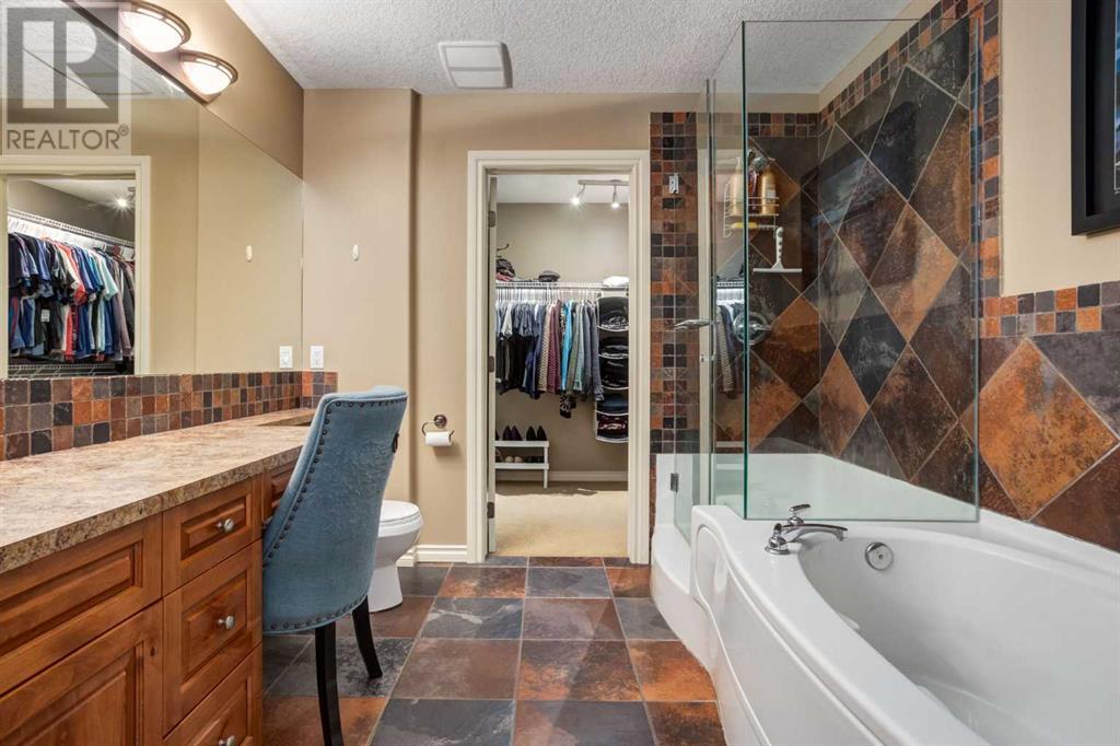 19 Rockmont Court Nw, Calgary, Alberta  T3G 5V8 - Photo 22 - A2218631