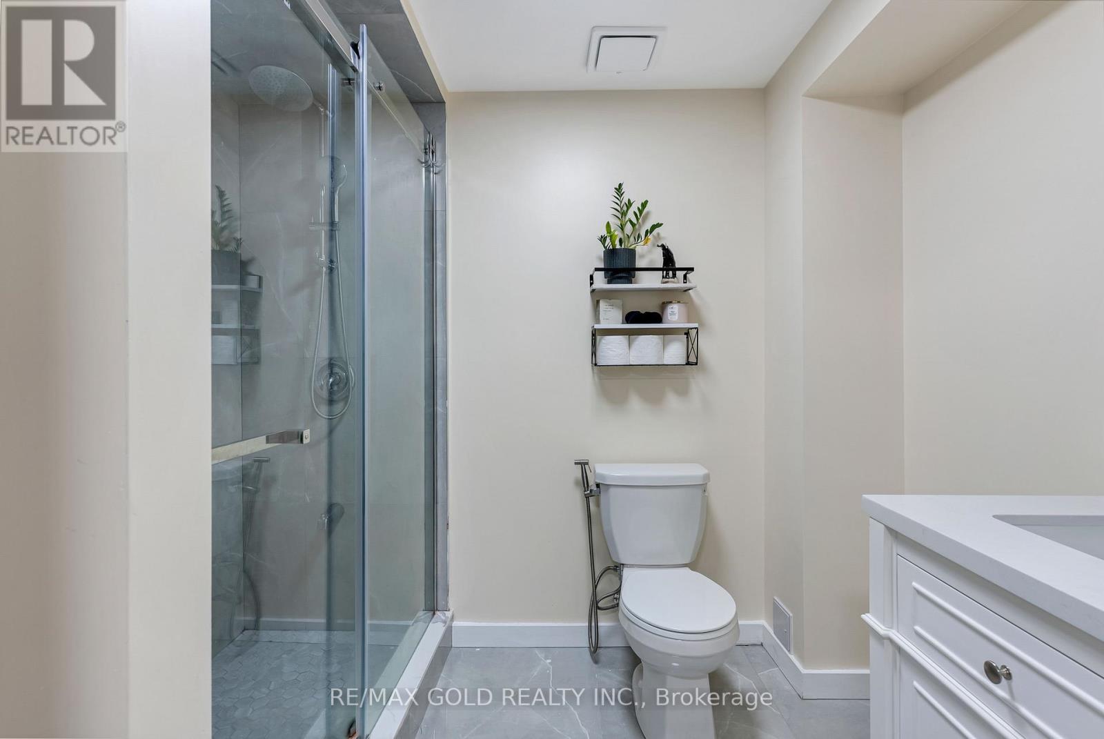 66 Granite Ridge Trail, Hamilton, Ontario  L8B 1Y5 - Photo 37 - X12177030