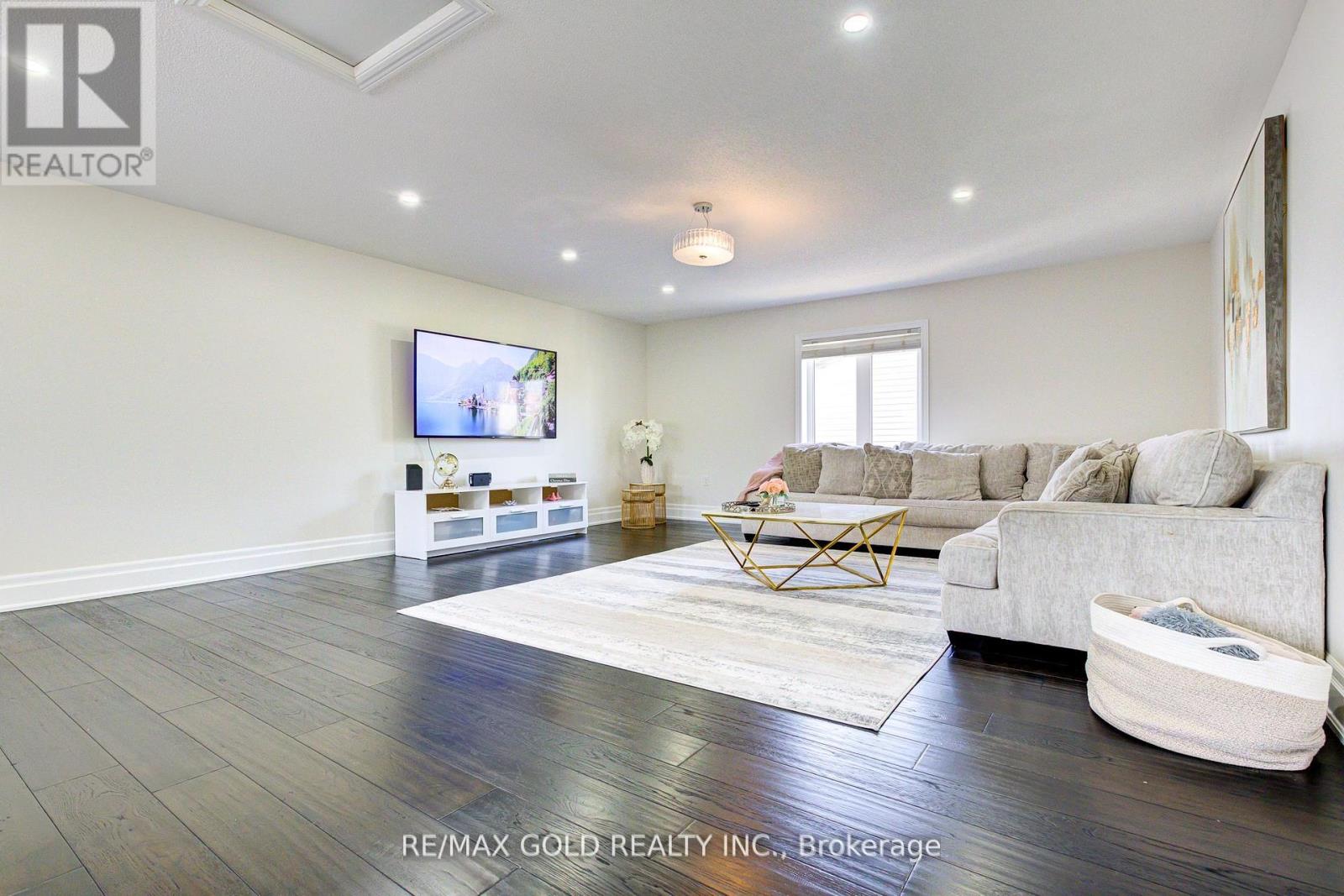 15 Wetland Way, Kitchener, Ontario  N2P 0C3 - Photo 30 - X12177096