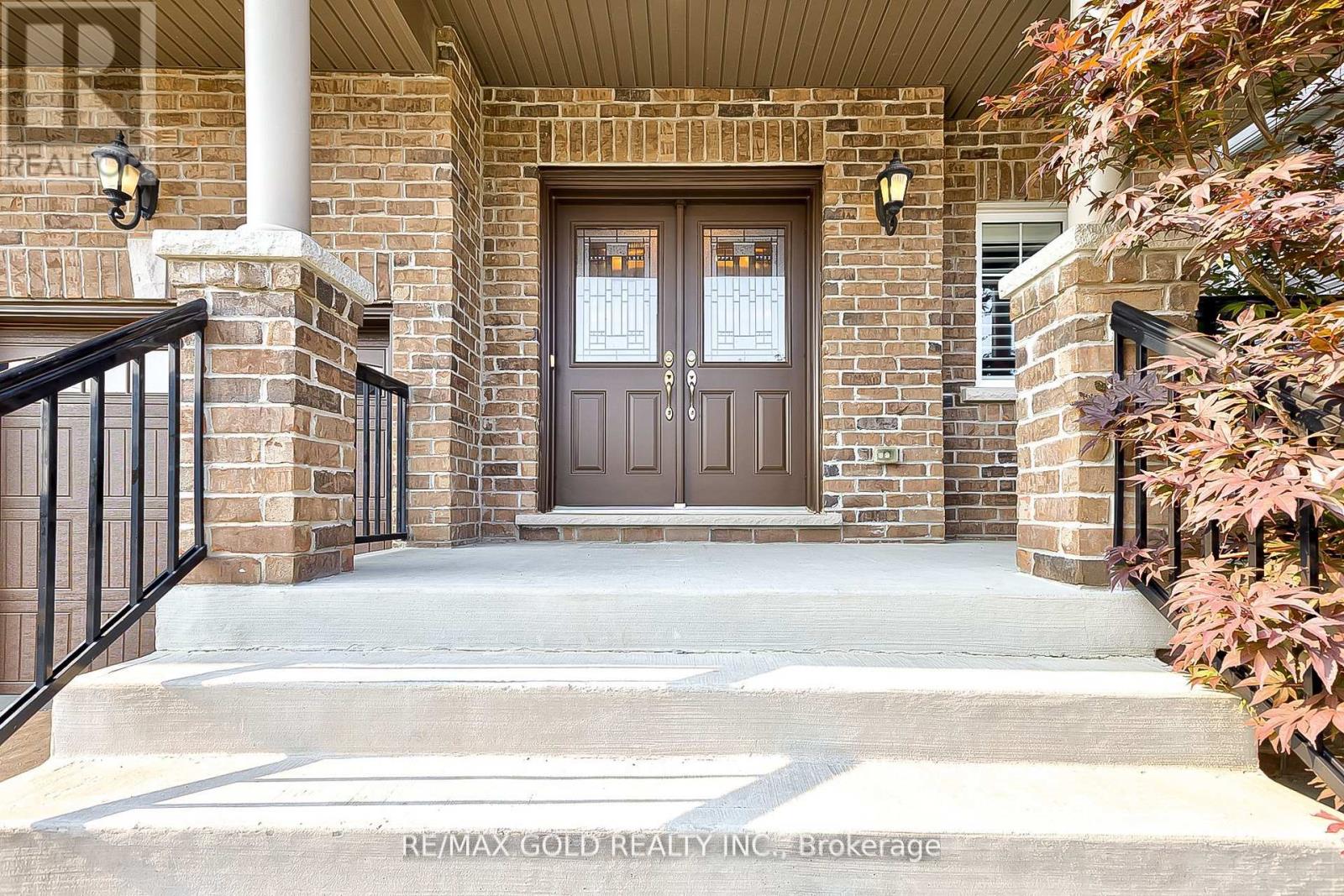 15 Wetland Way, Kitchener, Ontario  N2P 0C3 - Photo 5 - X12177096