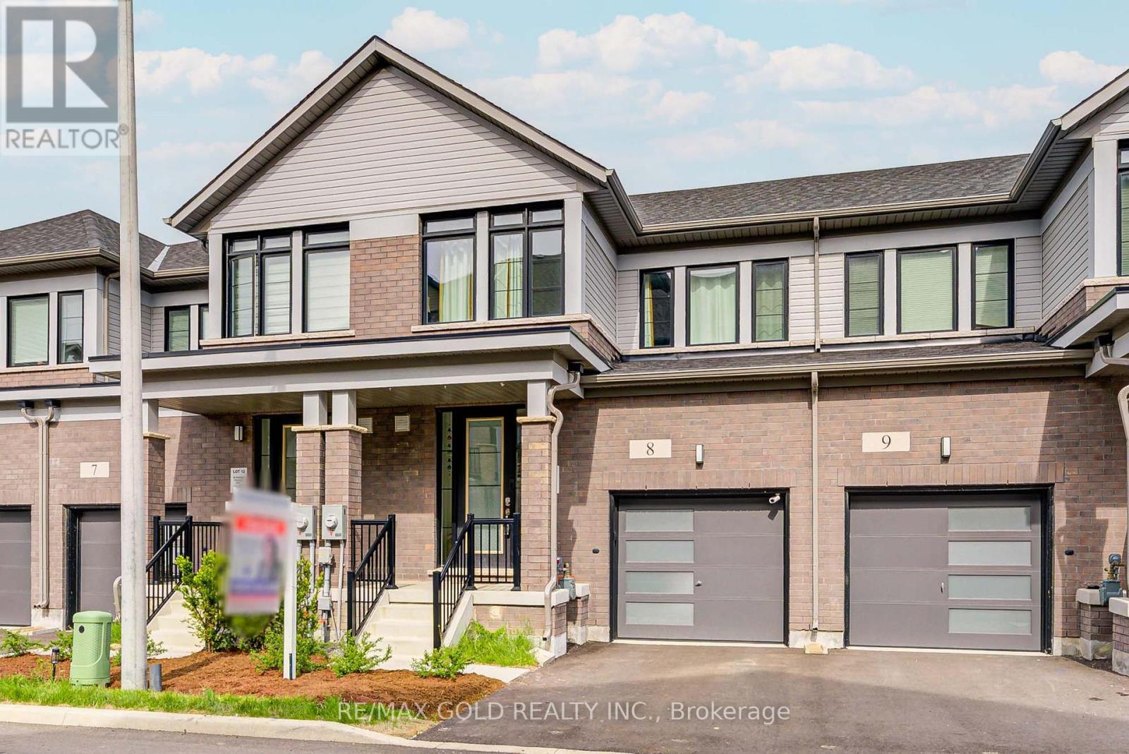 8 - 10 Freedom Crescent, Hamilton, Ontario  L0R 1W0 - Photo 2 - X12177125