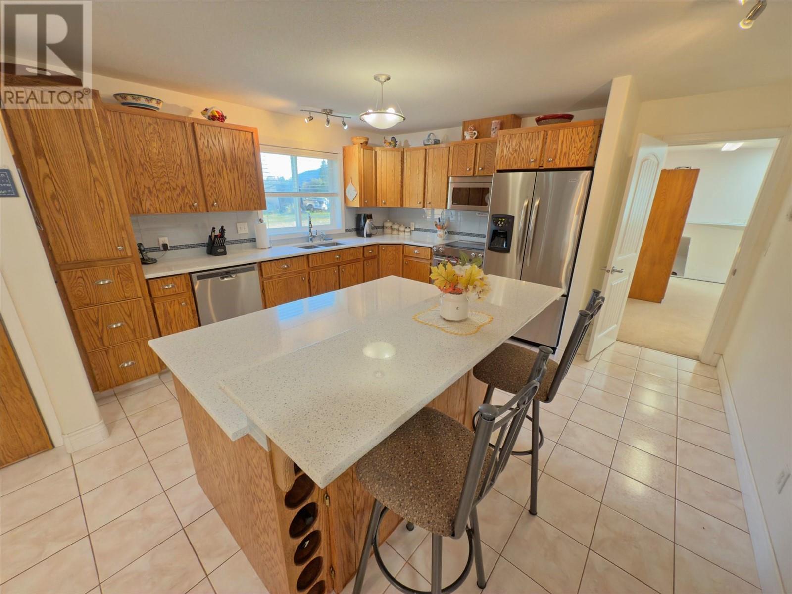 2061 Main Street, Cawston, BC V0X1C1
