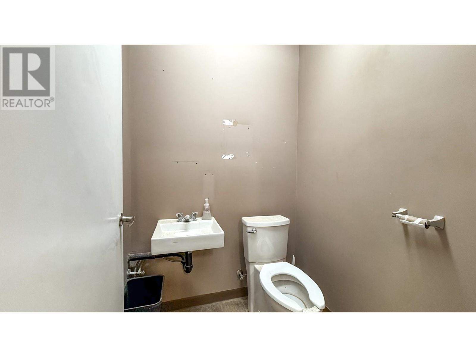 9013 - 9021 Jim Bailey Road Kelowna Photo 27